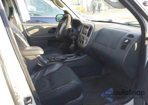 2006 Ford Escape Xlt/Xlt Sport z USA, uszkodzony, nr VIN 1FMYU03166KC74288